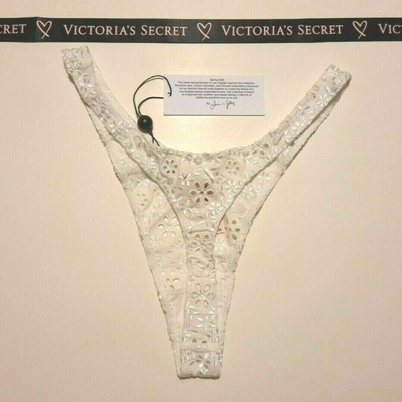 LOVE & LEMONS Sophie Eyelet Lace THONG Panty White - Picture 6 of 9